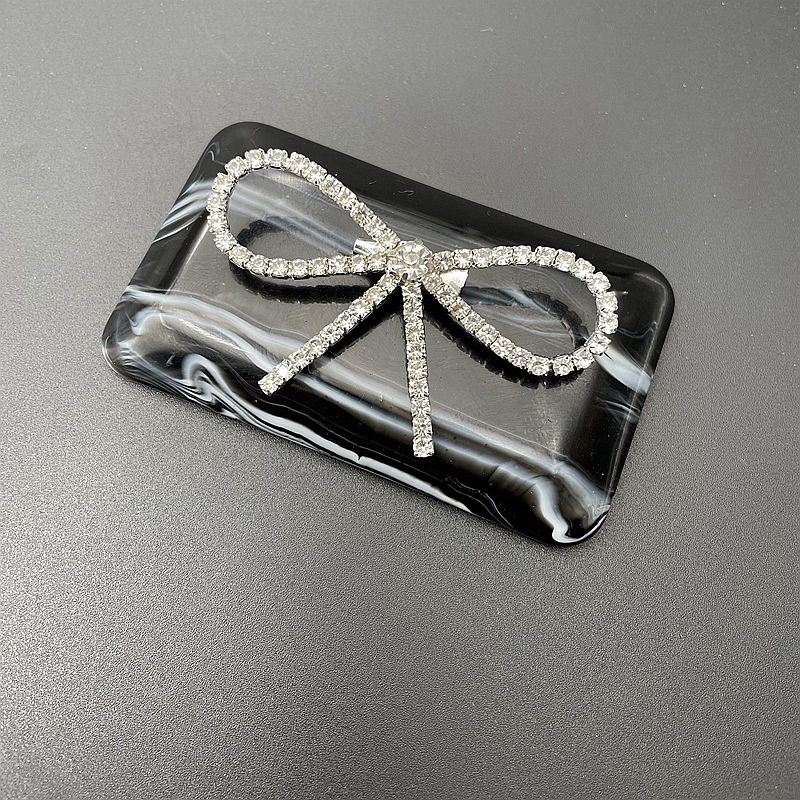 1477944 Cài Áo Hình Nơ Đính Đá Phong Cách Hàn Quốc