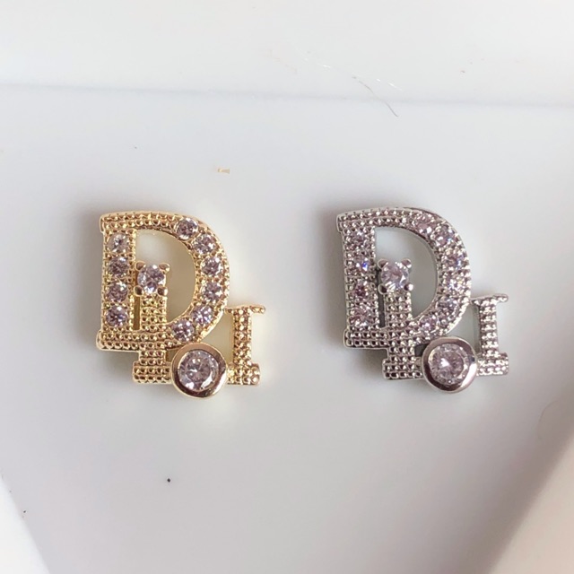 Phụ kiện dior charm trang trí móng 1 viên