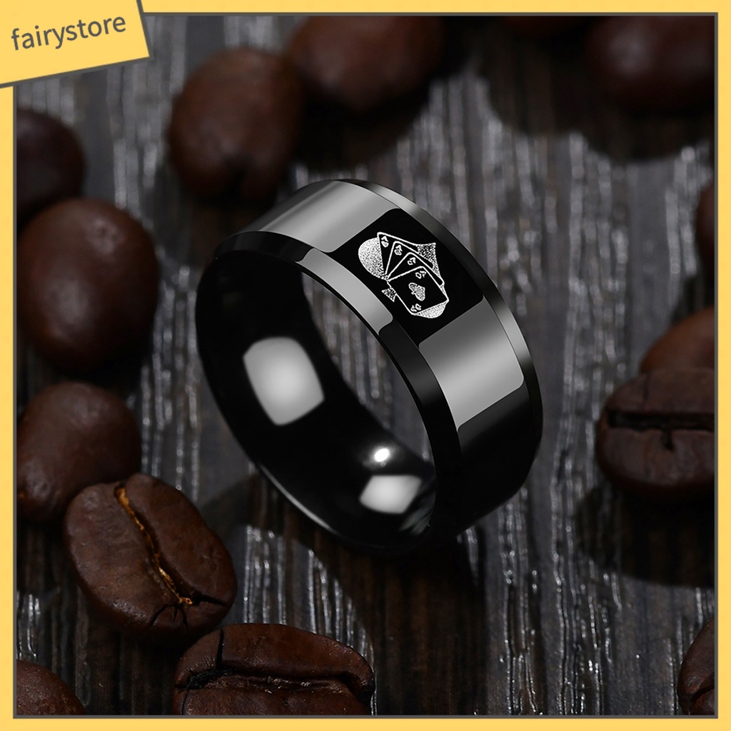 Nhẫn khắc hình poker thời trang