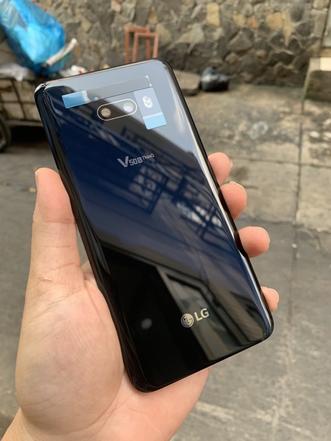 KÍNH LƯNG LG V50S THAY THẾ
