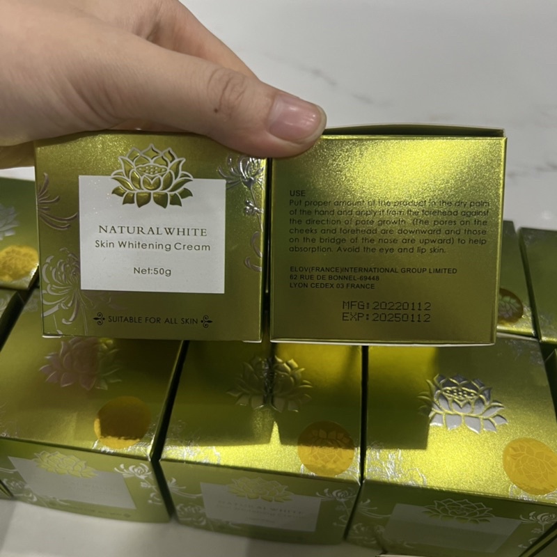 Kem Tái Tạo Da Thảo Mộc Nhuỵ Hoa Nghệ Tây Natural White Hộp 50gr Giúp Bổ Sung Vitamin Cho Da Mịn Màng Se Khít Trắng Hồng