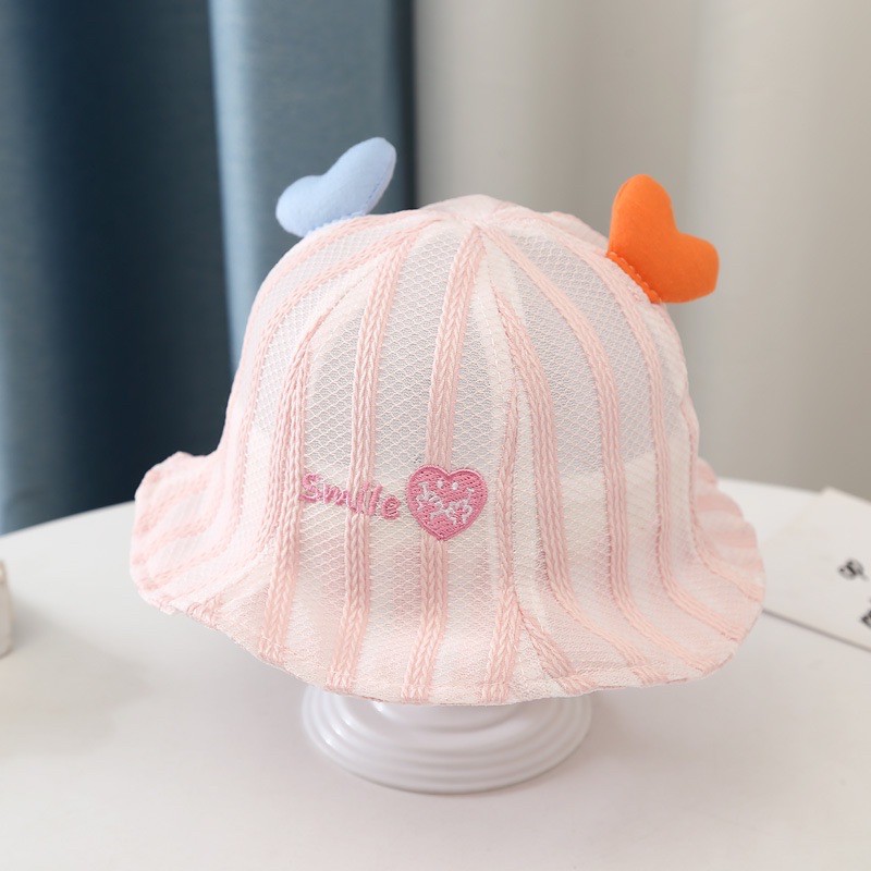 Mũ trẻ em bé gái ,trai trái tim cute vải lưới thoáng khí quai dây cho bé 1-3 tuổi Hàng CAO CẤP ,mẫu mới nhất 2021