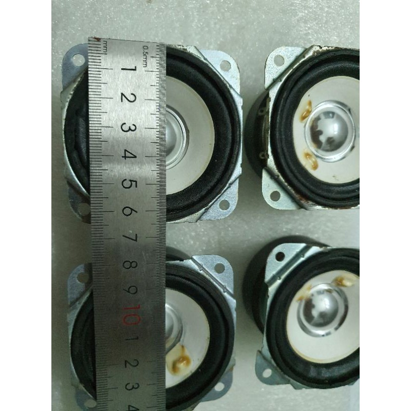 Loa toàn dải 2.5 inch  nam châm 6cm