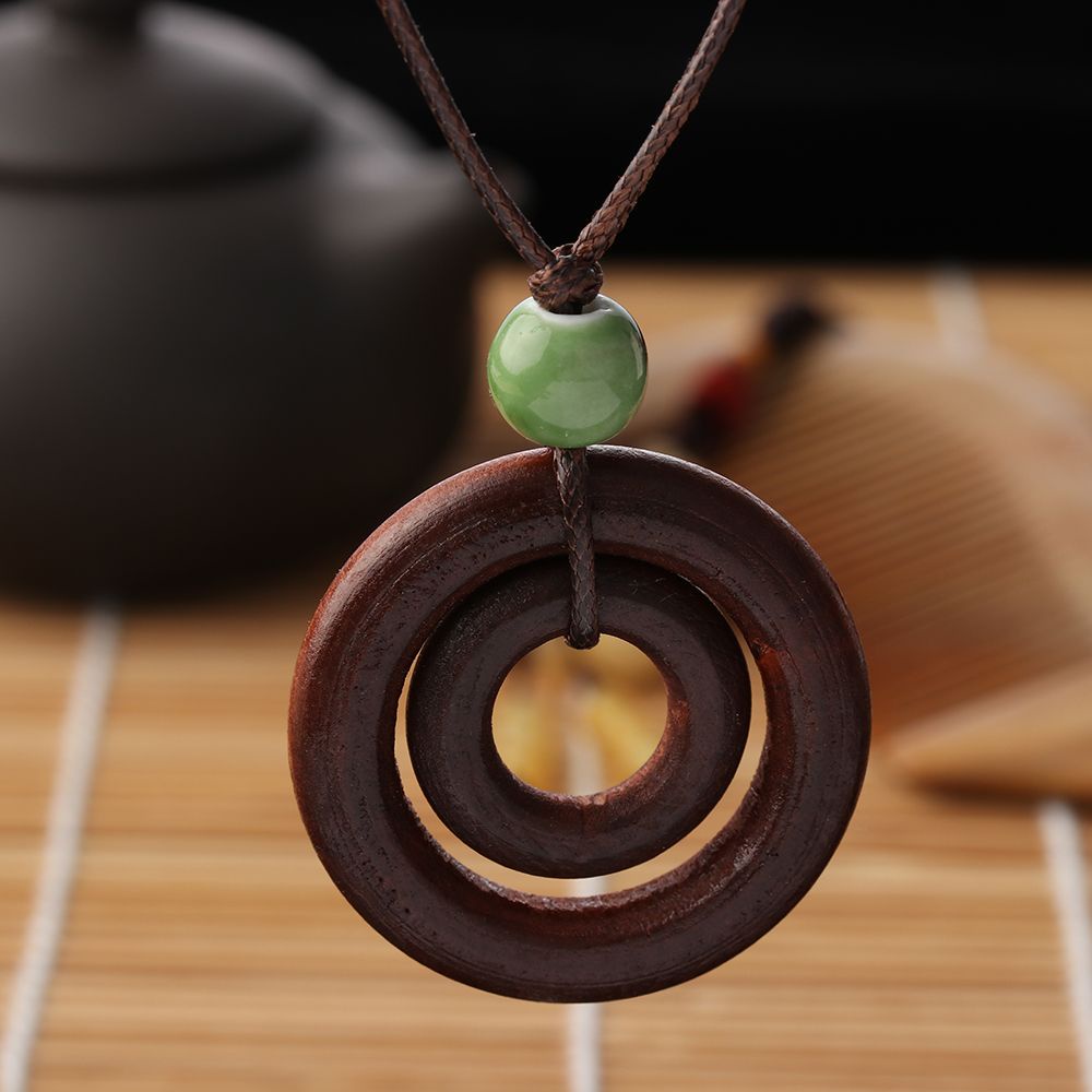 Vòng cổ Dáng Dài Mặt Nhẫn Gỗ Phong Cách Dân Tộc Độc Đáo Cho Nữ