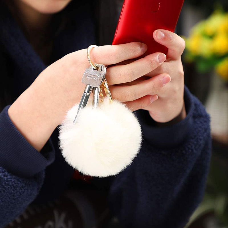Móc Khóa Quả Cầu Lông Xù 8cm