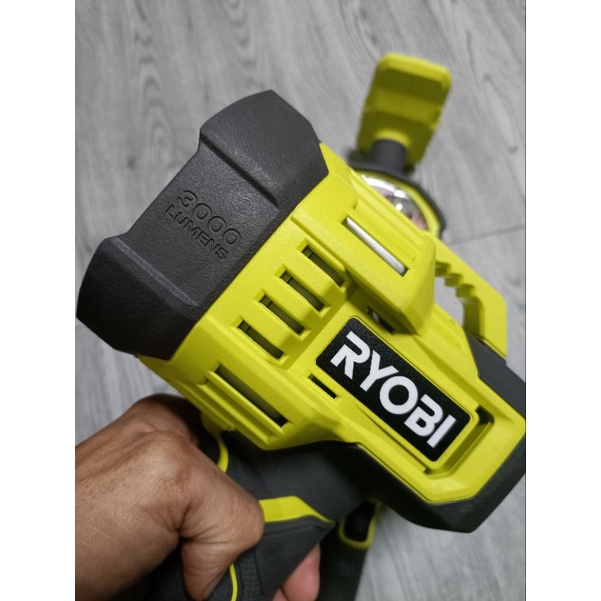 THÂN ĐÈN LED RYOBI 18V PCL661