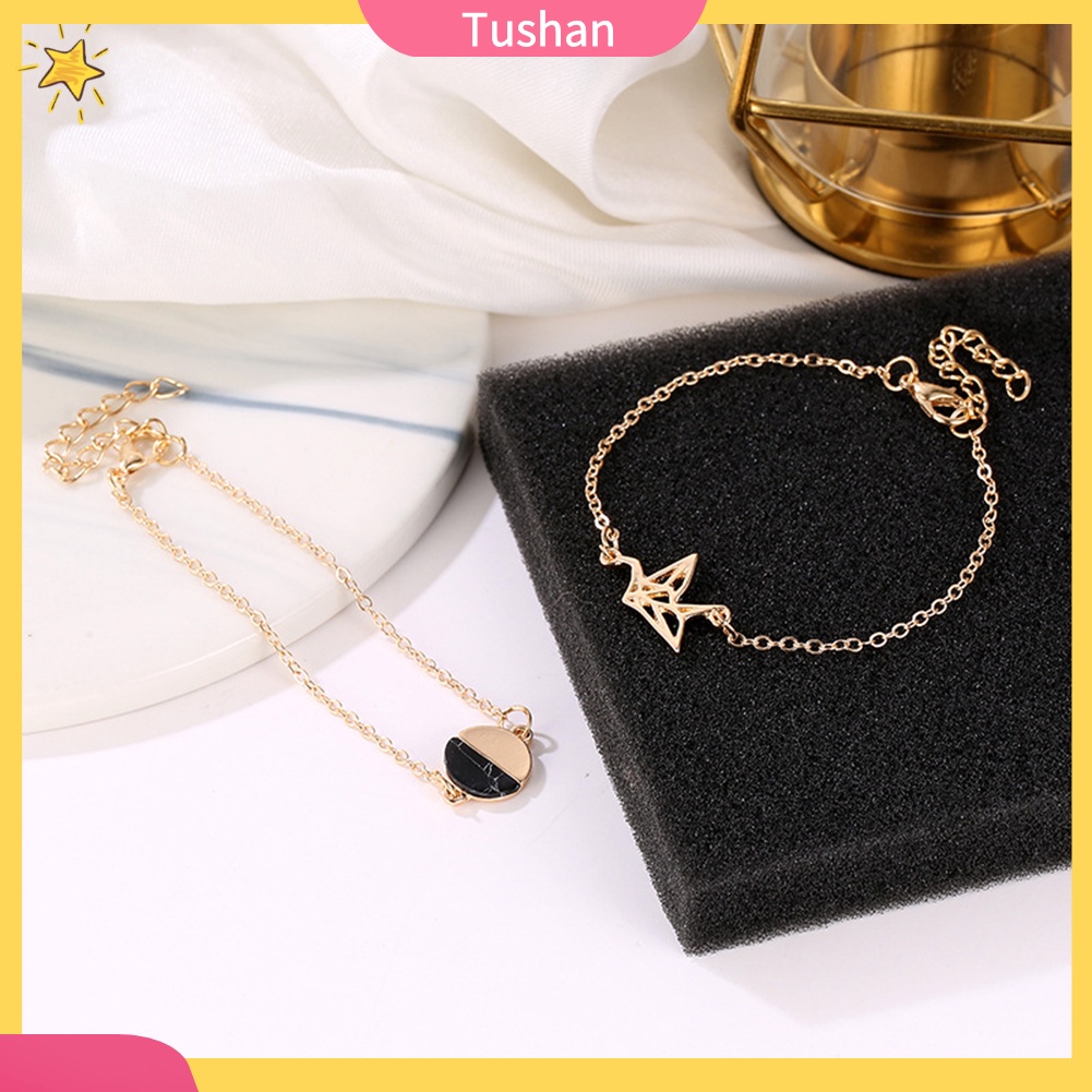 Bộ 2 vòng tay hình khung con hạc và hình tròn thời trang nữ tính