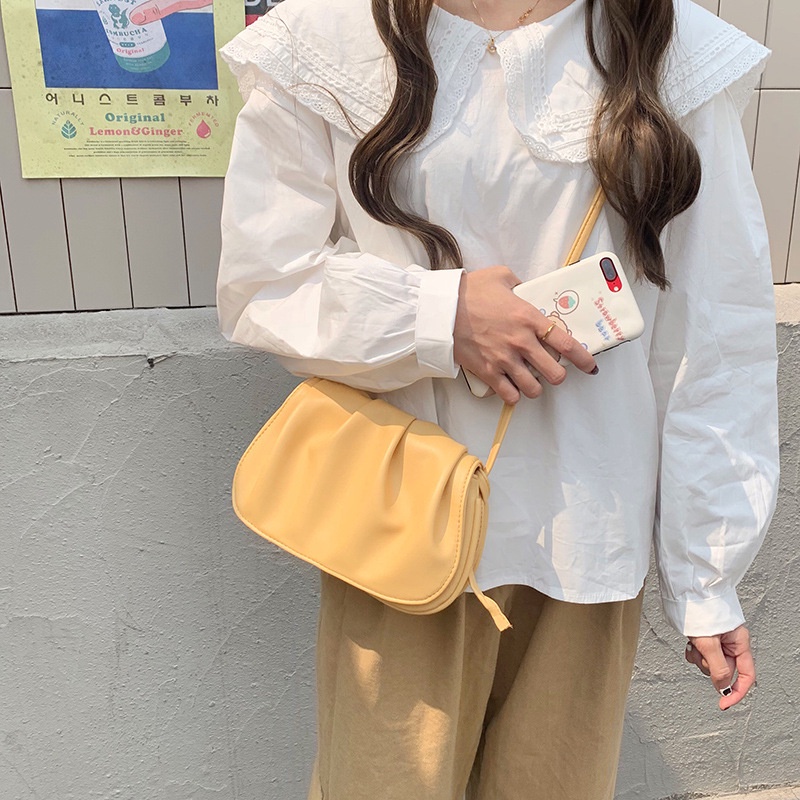 Túi đeo chéo hình đám mây màu trắng phong cách Hàn Quốc mới cho nữ