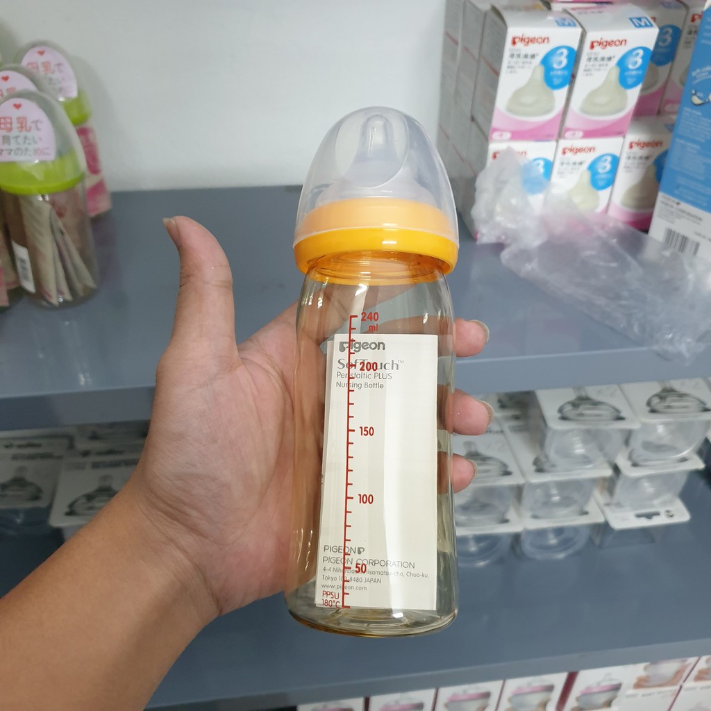 Bình sữa Pigeon Softouch cổ rộng dung tích 160ml / 240ml chất liệu PPSU an toàn cho bé - Minso Kids