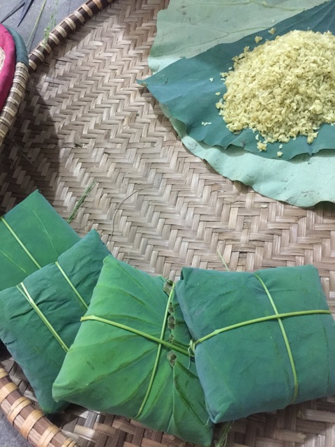 Cốm khô làng Vòng không phẩm màu, đóng hàng cẩn thận