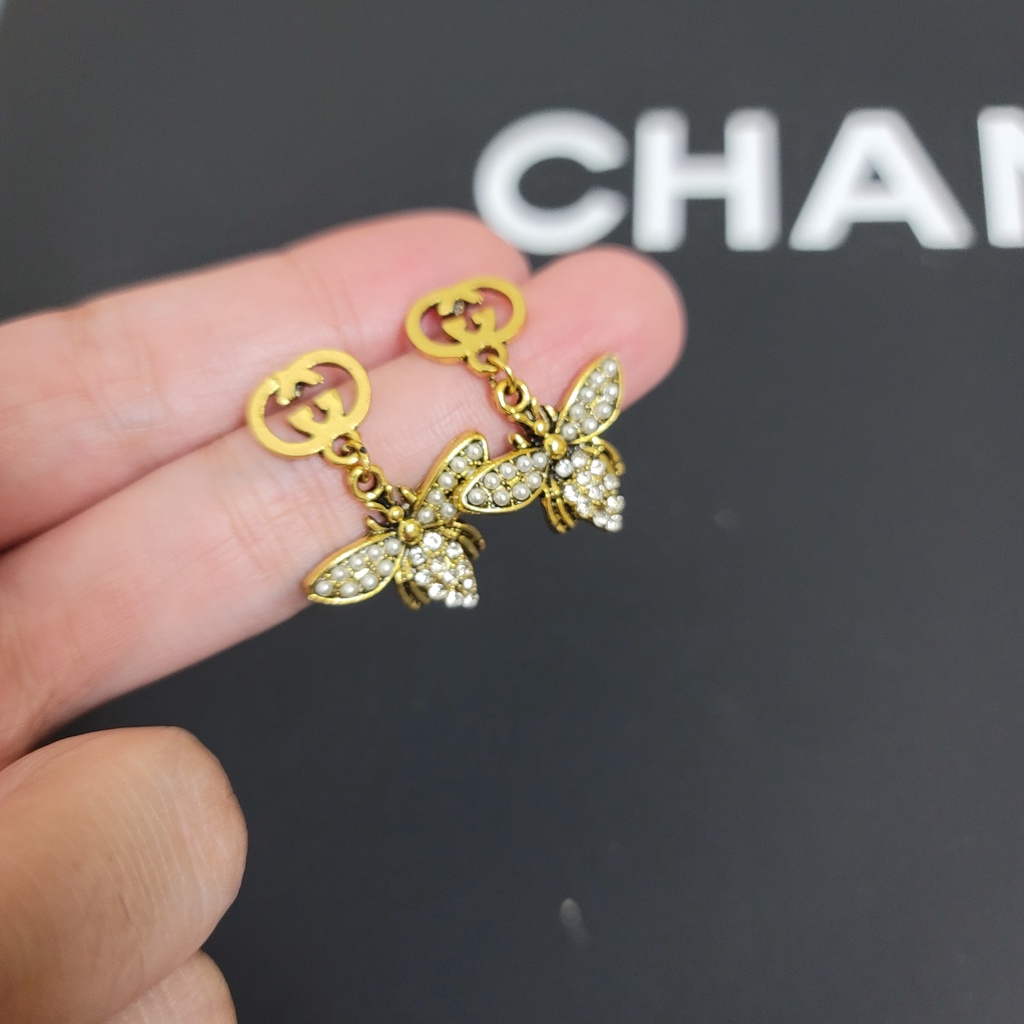 Bông tai thương hiệu GG ong vàng đính ngọc nhân tạo cao cấp TB585