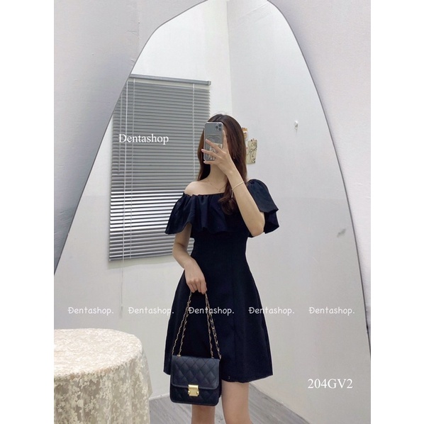 Váy đen trễ vai, diềm bèo trước ngực, siết eo, dáng xoè-204gv2- đenta shop
