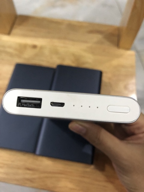 sạc dự phòng xiaomi 10000mah cũ