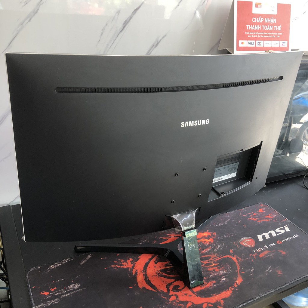 Màn hình SAMSUNG 32JG50 Cong/ 32inch/ 144Hz/ 2K