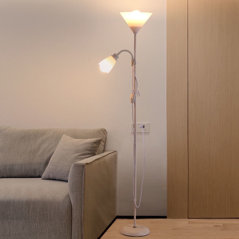 Đèn cây đứng trang trí 2 nhánh kèm 2 bóng led