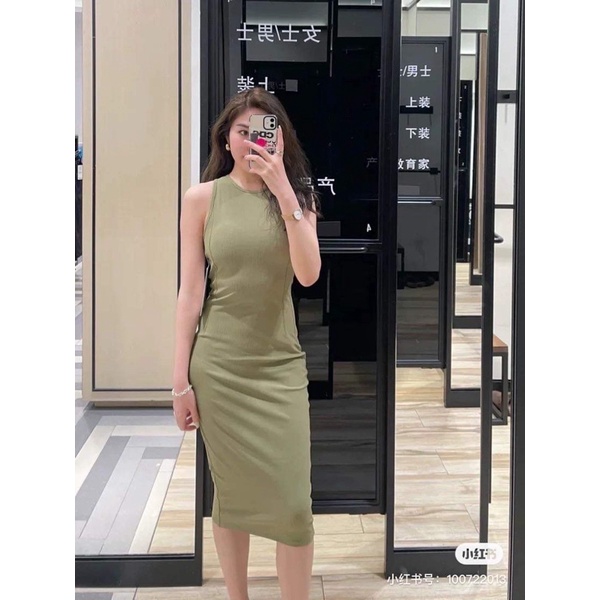 Váy tăm ba lỗ xẻ tà TC12