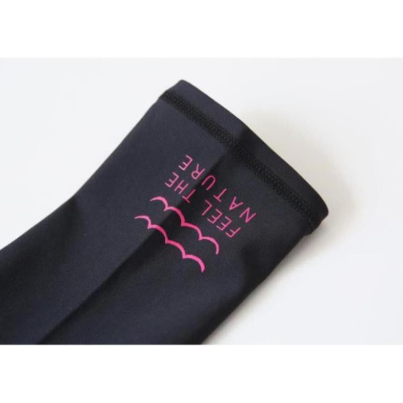 Có sẵn lẻ áo bơi nữ dài tay đen chữ đỏ FEEL THE NATURE 👙 sexy  ཾ '  ཾ ་ * | BigBuy360 - bigbuy360.vn