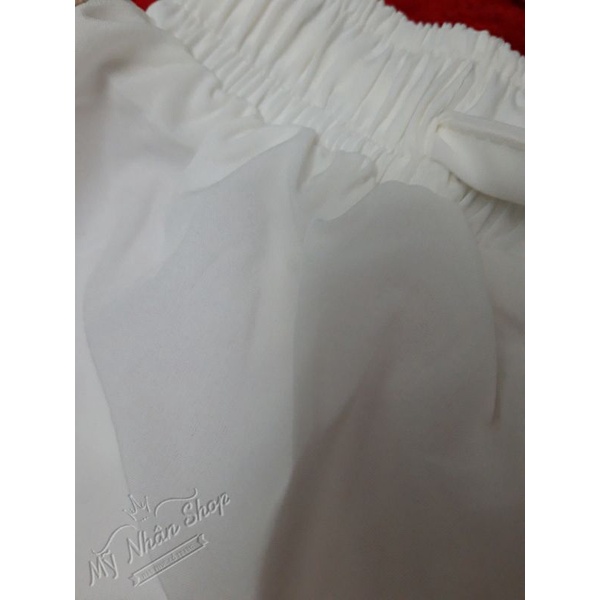Trung y nam nữ mặc bên trong hán phục
