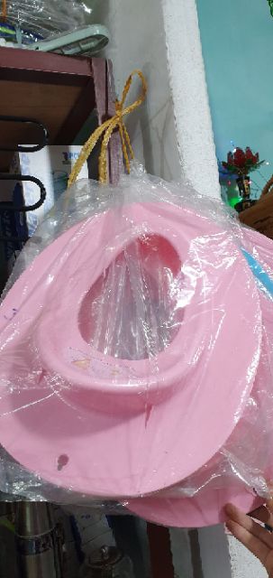 Thu bồn cầu cho bé