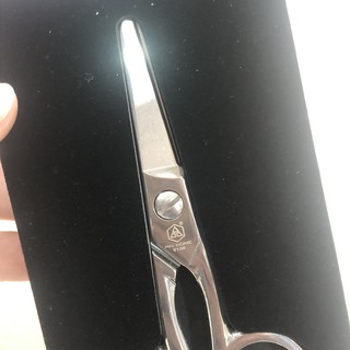 Kéo cắt chỉ hiệu Pin xịn
