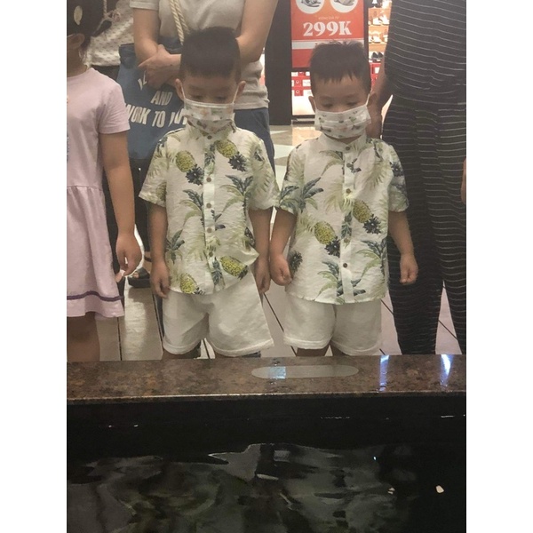 Bộ đồ đi biển bé trai 1-7 tuổi áo sơ mi quần đùi hoạ tiết hoa lá chất tơ đũi Quần áo trẻ em