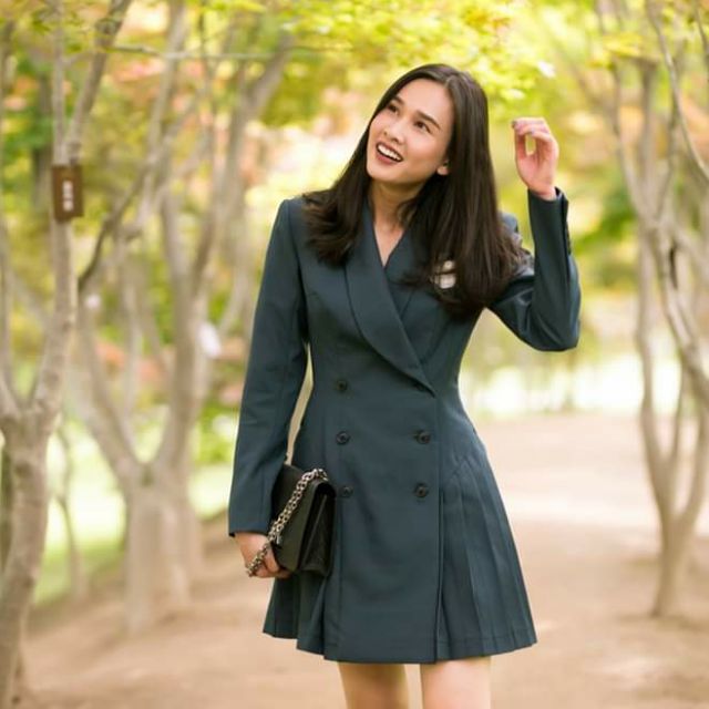 Đầm vest nữ kiểu xếp ly