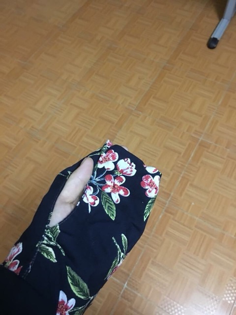 Bán sỉ áo lanh lụa 2 lớp kiểu thời trang, túi có khoá, ống tay che nắng toàn diện, giá lẻ bằng giá sỉ. | BigBuy360 - bigbuy360.vn