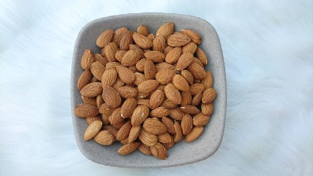 500gram HẠNH NHÂN MỸ dùng ăn liền hoặc làm sữa hạt,ngũ cốc,granola kết hợp với hạt điều,macca(SẤY CHÍN/HẠT SỐNG/RANG BƠ)