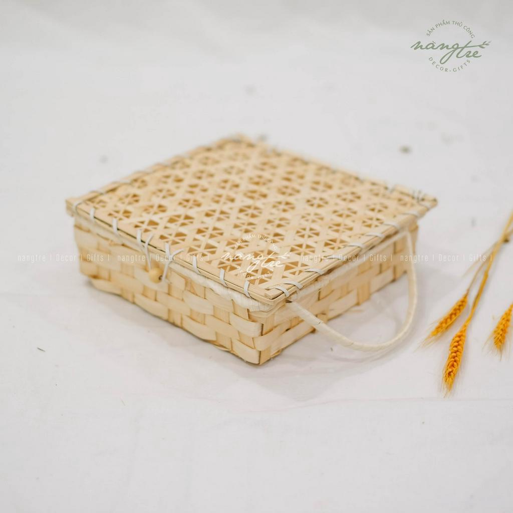 Giỏ vuông tre đan đựng quà tặng - Trang trí thân thiện môi trường