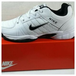 Giày adidas cao cấp