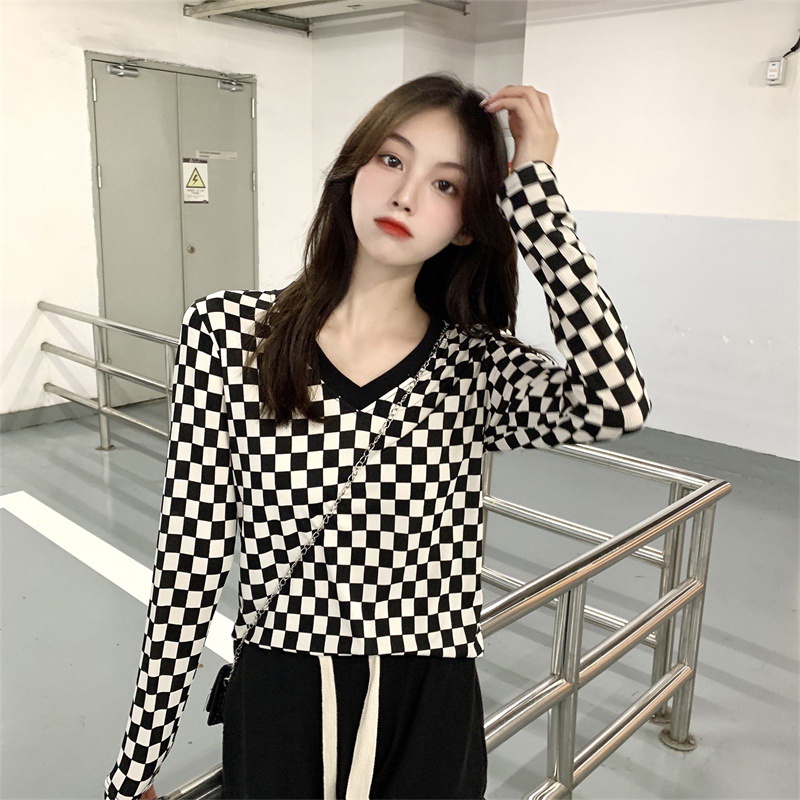 Áo thun tay dài cổ chữ V họa tiết sọc caro thời trang cho nữ