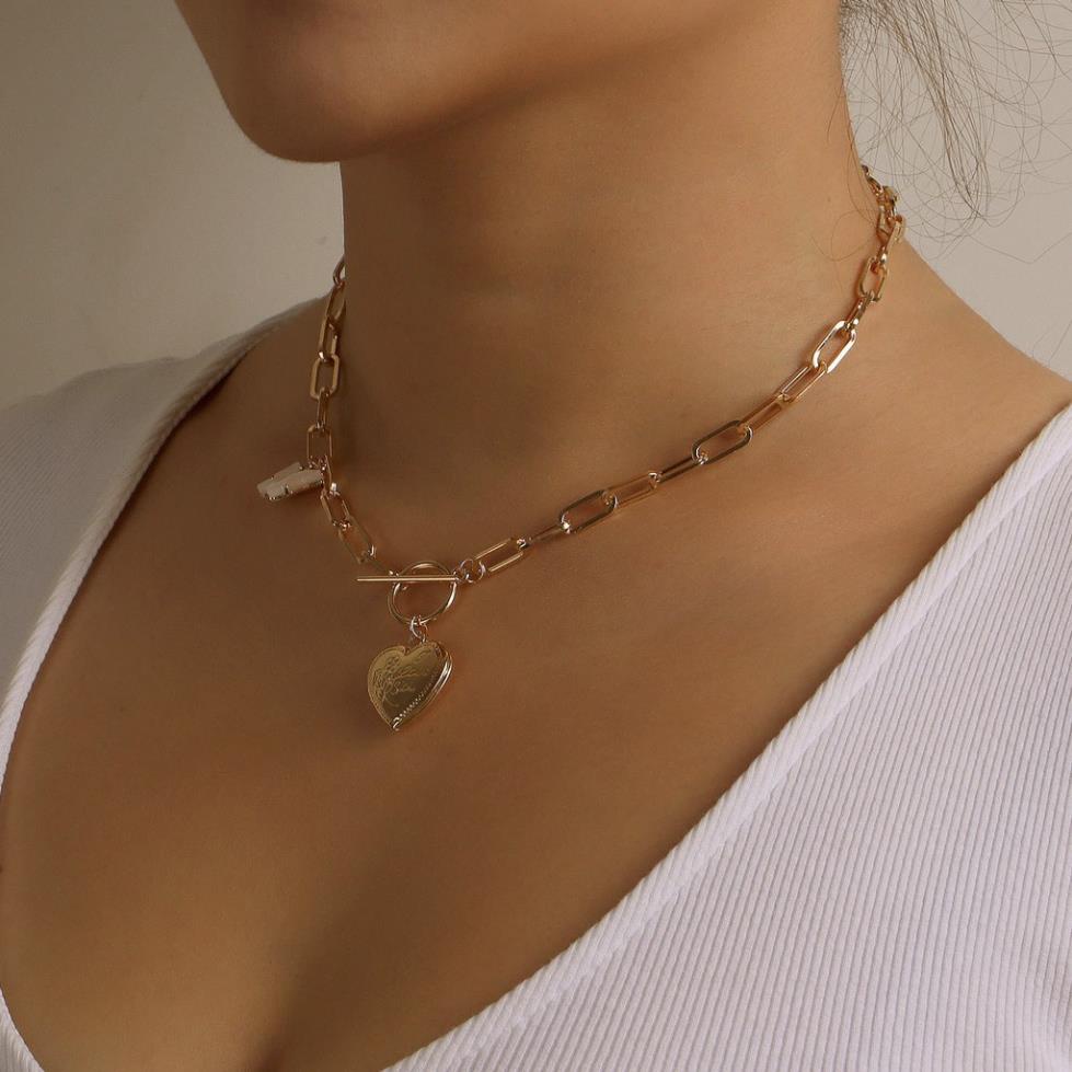 (001) Vòng Cổ Mặt Tim Butterfly Phong Cách Retro