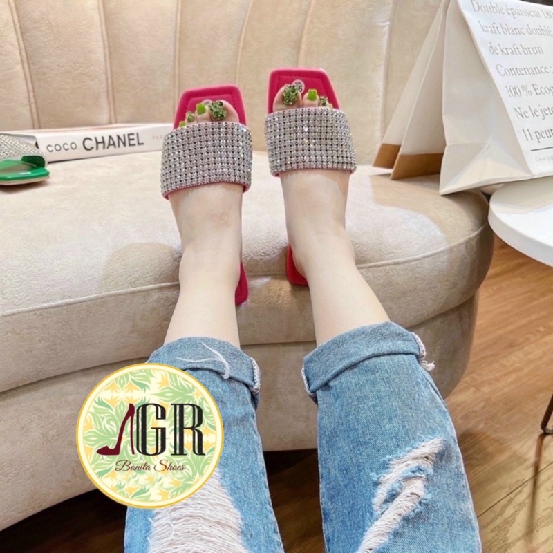 Dép bản ngang đính hạt đá sáng đế chắc