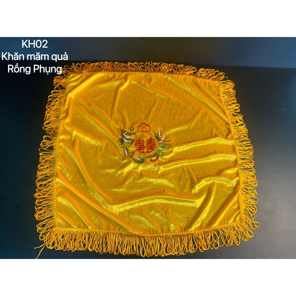 Khăn Long Phụng măm quả đẹp trang trí trong lễ cưới.