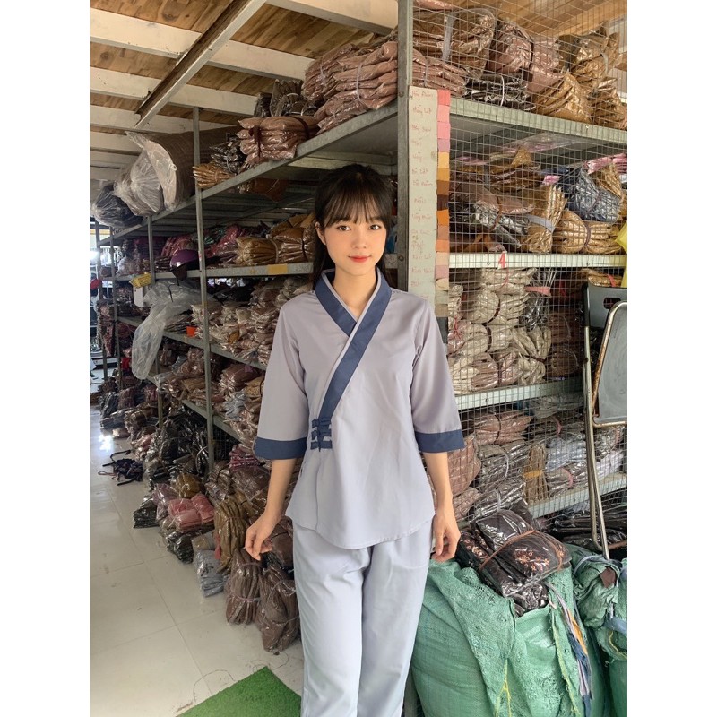 Đồ đi chùa đơn giản, thời trang nữ áo lam 3nút trơn phối