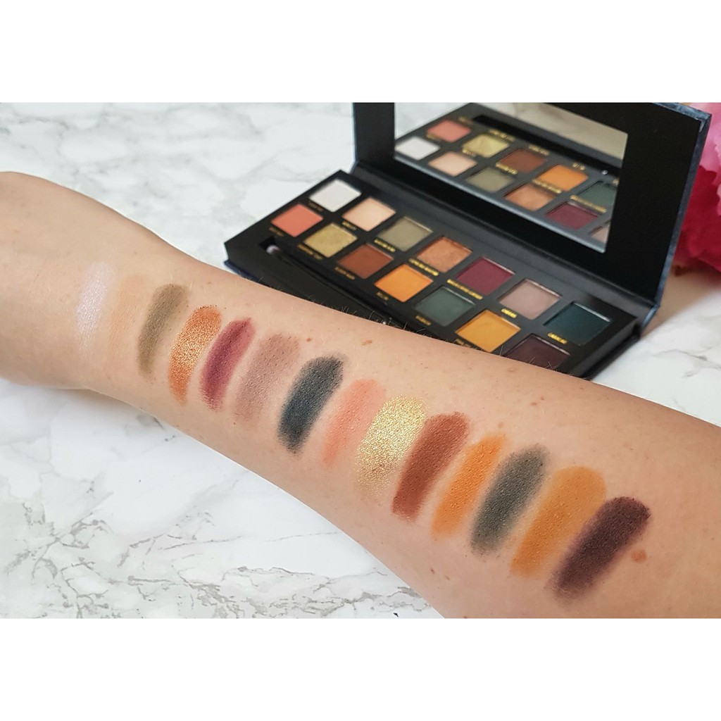 Phấn mắt W7 Eye Colour Palette