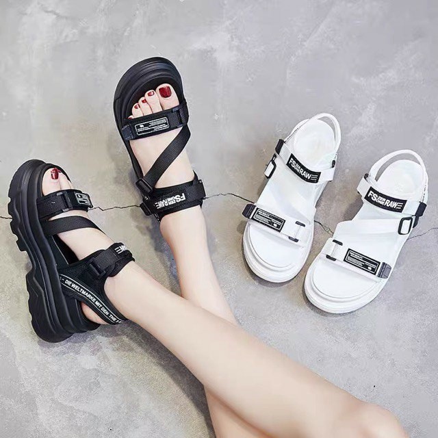 Sandal ulzzang siêu nhẹ, dép quai hậu nữ độn đế 4cm hai màu đen/trắng siêu hot