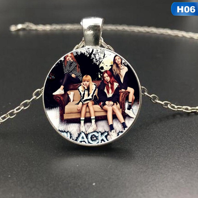 Vòng cổ dây da mặt tròn in chữ Blackpink thời trang Hàn Quốc