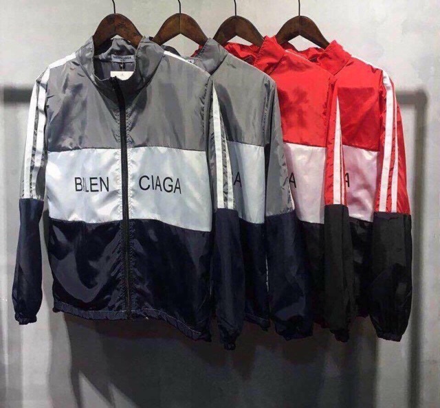 ÁO KHOÁC GIÓ CHẠY VIỀN TAY IN CHỮ