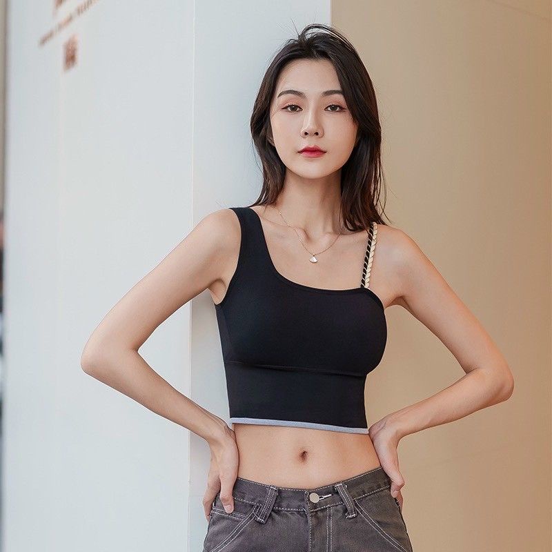 Áo 2 dây dáng lửng dây xích lệch vai