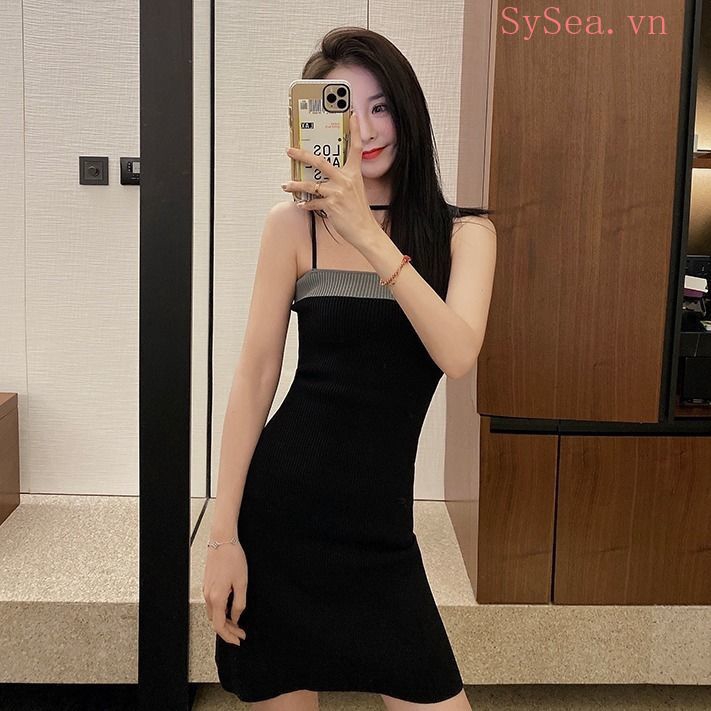 Đầm Bó Sát Không Tay