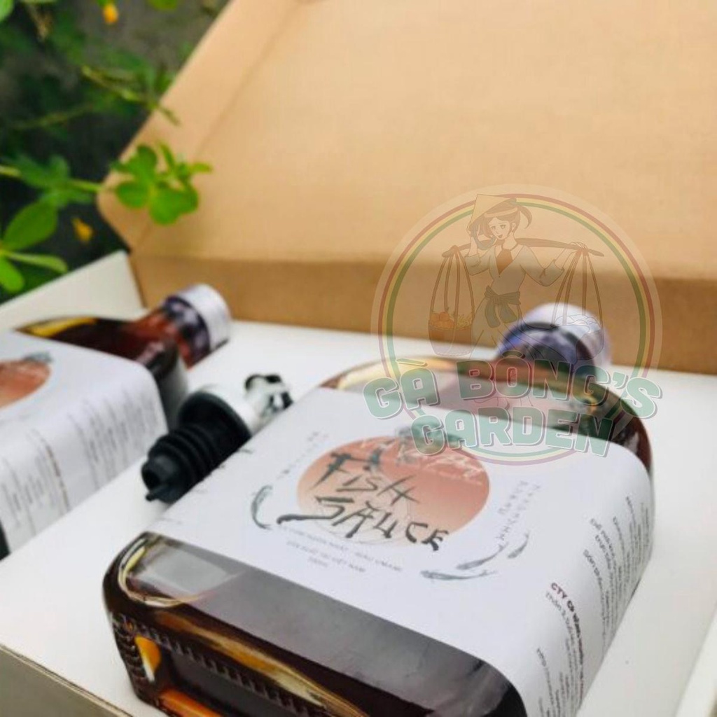 Nước Mắm Cá Cơm Nguyên Chất Vịnh Vân Phong The Moshav Farm Lên Men Tự Nhiên Hộp 2 chai 330ml