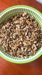Dầu óc chó tự ép cho bé ăn dặm