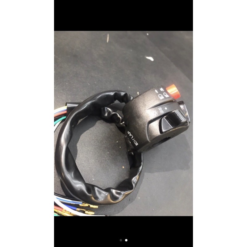 Cùm công tắc trái domino cho các dòng xe tay côn và xe số