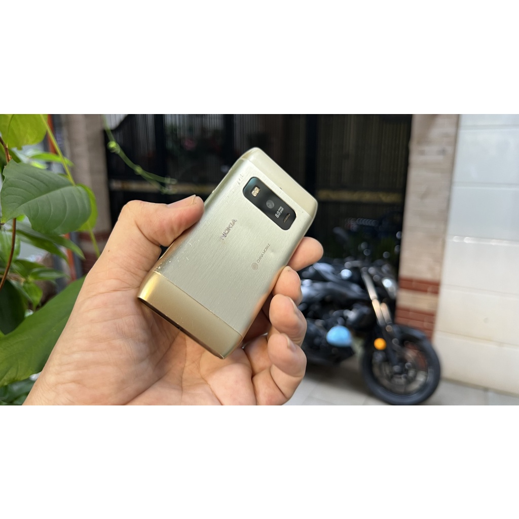 Điện thoại nokia t7-00 chính hãng