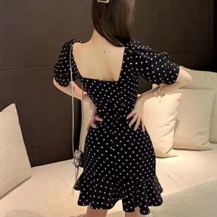 Đầm Tay Phồng Cổ Chữ V Họa Tiết Chấm Bi Phong Cách Hàn Quốc Thời Trang Mùa Hè Mới