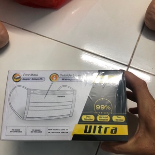 1 set khẩu trang Perfetta ULTRA