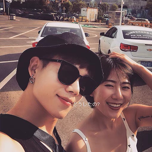 Kính râm nam nữ UNISEX ĐI BIỂN Kính râm trang trí 2022