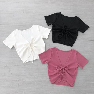 Áo Croptop Nơ Khoen Tròn