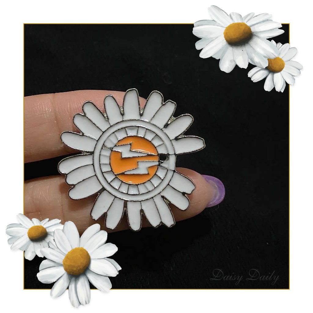 HUY HIỆU, TRÂM CÀI ÁO BALO CÚC HOẠ MI DAISY GD PEACEMINUSONE